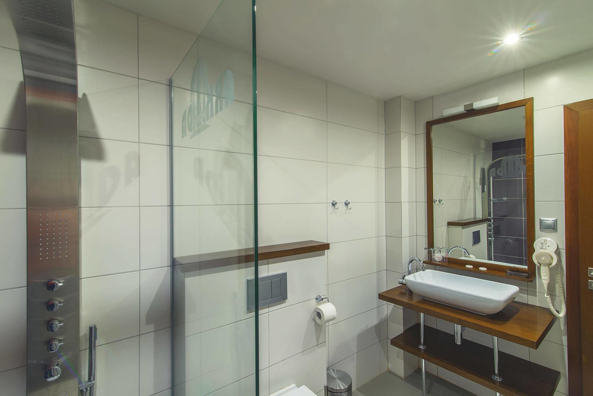 Hotel Arkada 3*